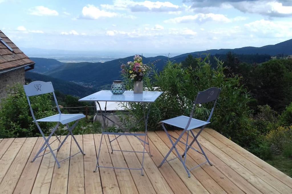 Un Coin De Montagne Apartamento Linthal Exterior foto